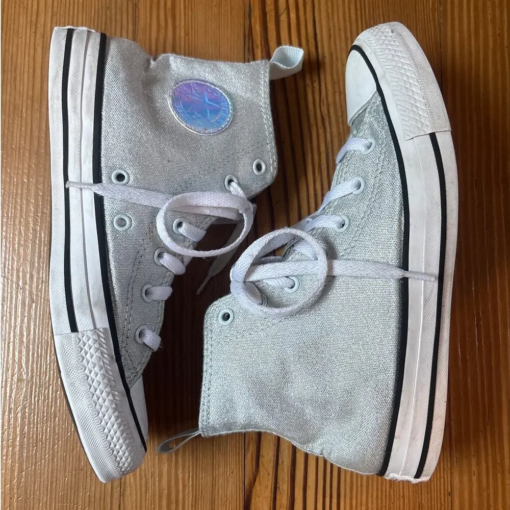 Converse All Star Chuck Taylor silver metallic high top youth sneakers SIZE‎ 5